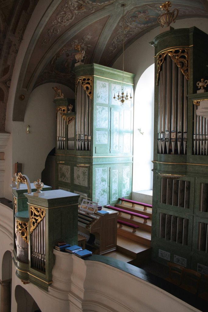 Organ instrument-rear part in church by izidorploj