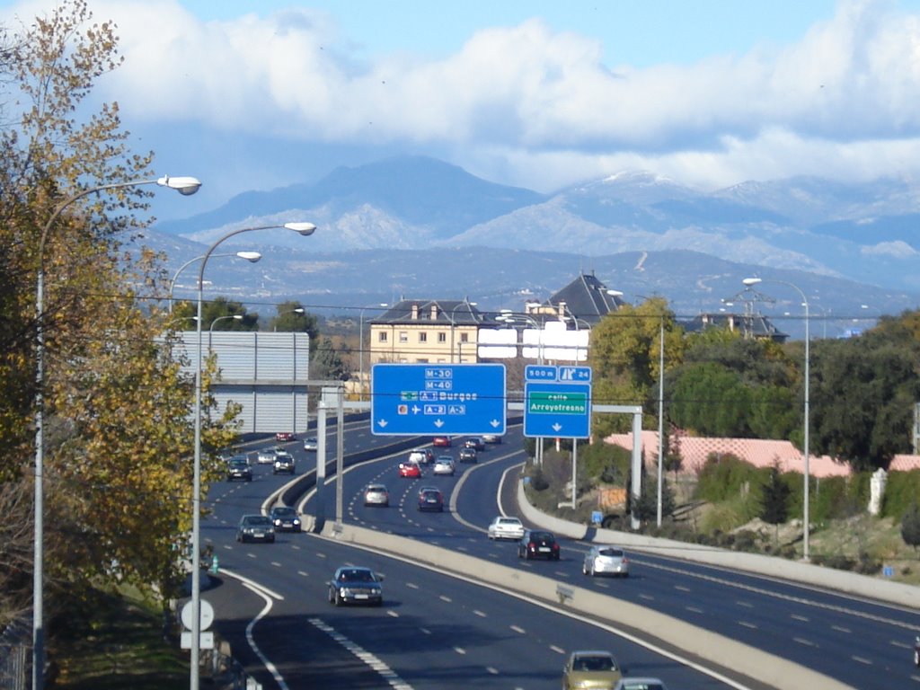 Desde pasarela ciclista de la M-30 by Francis Cardi Amat