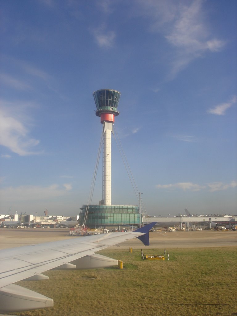 Heathrow Airport by Martin Jul Jönsson