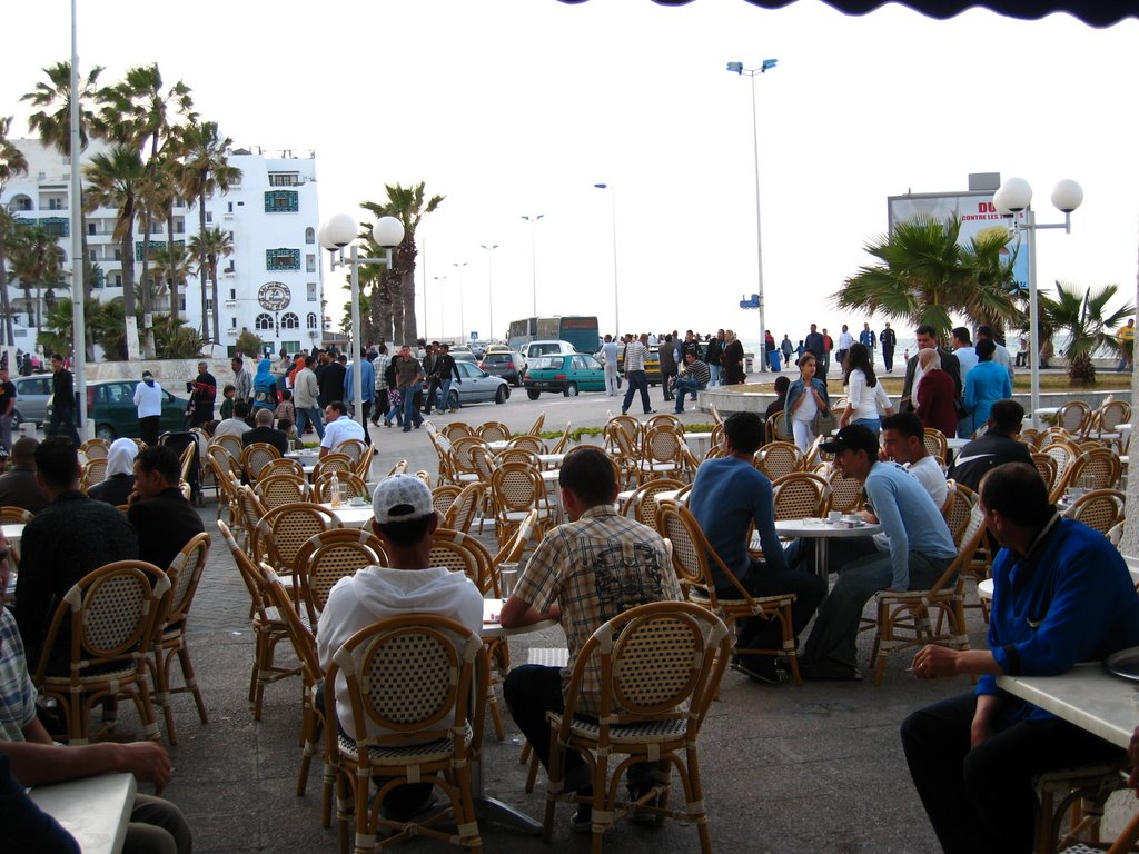 Locals, Sousse by andrzejcalgary