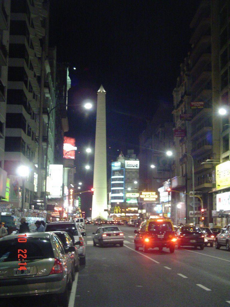 Av. Corrientes, Obelisco by aleschia