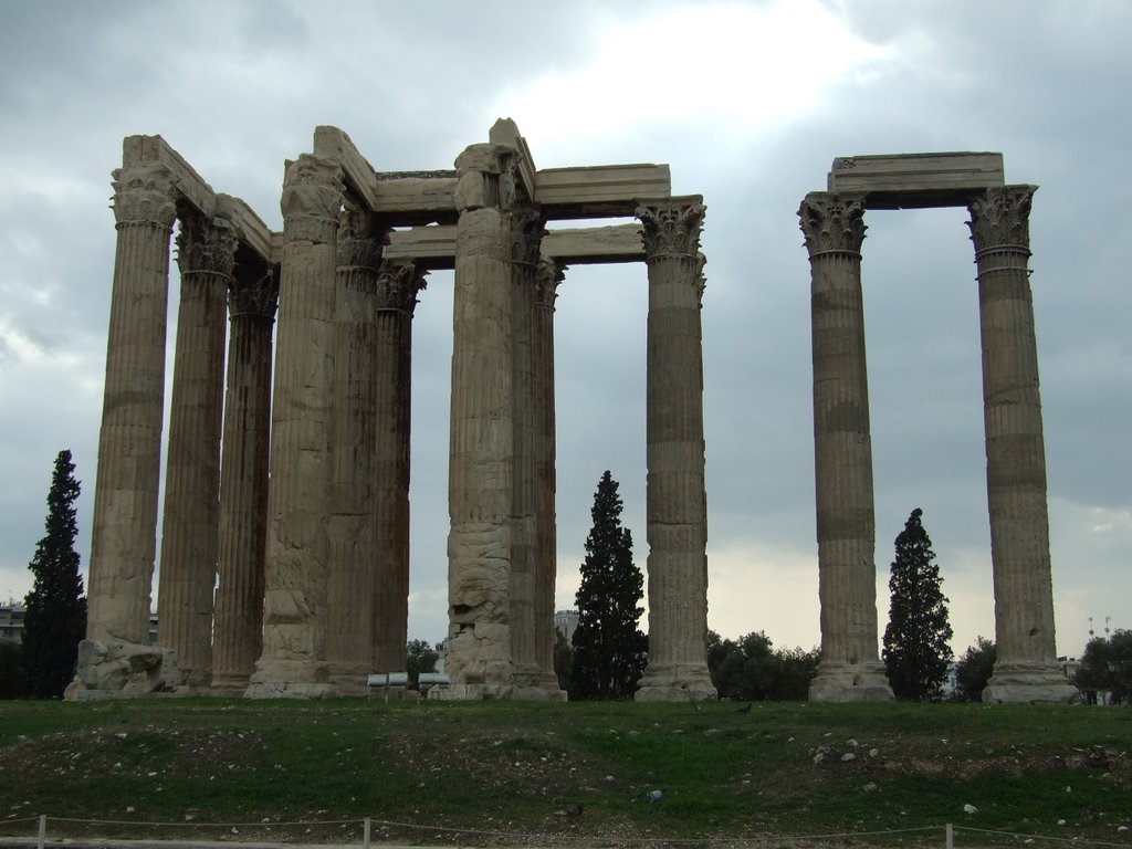 Athen, Olympieion Nov 2008 by joerg566