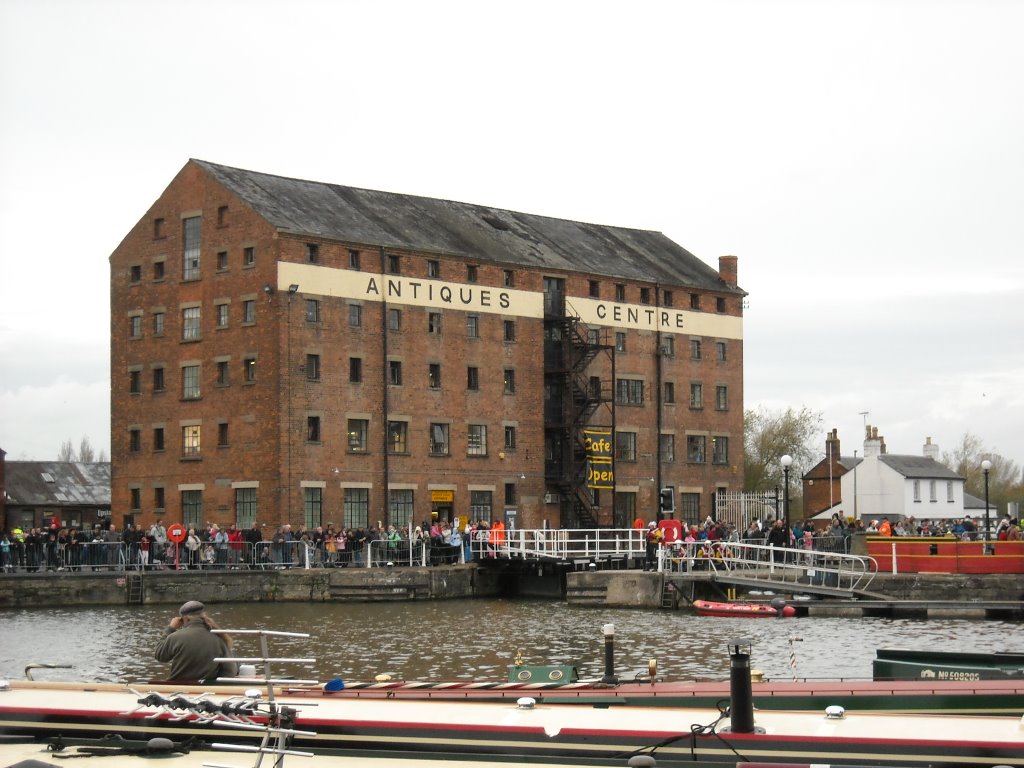 Gloucester Docks by John Smith 777