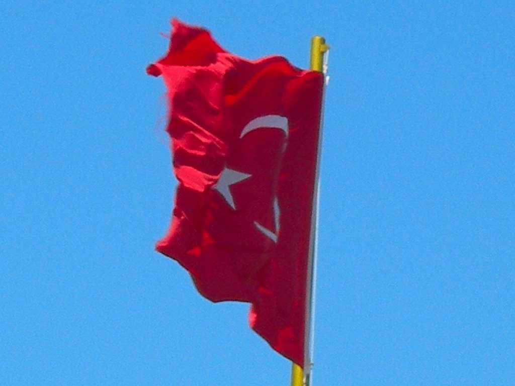 Türk Bayragi 2 by EmreCu.