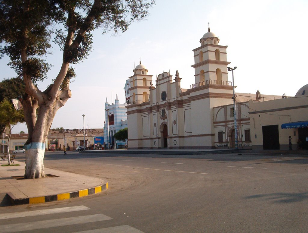 Iglesia de San Clemente antes del Terremoto by wesquerdo