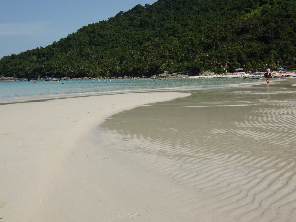 Perhentian Island by 20cili20