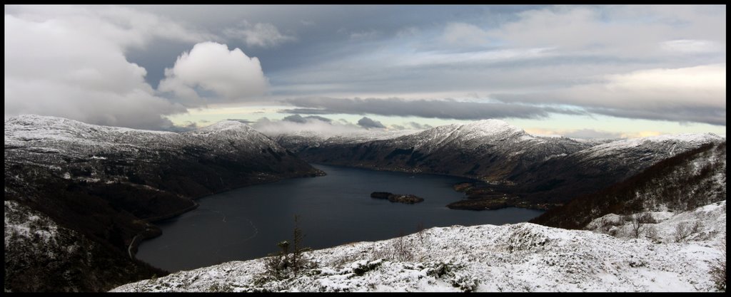 Vaksdal, Norway by Hilmar Fosse