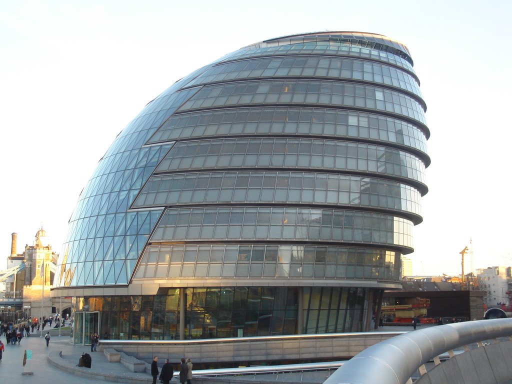 London City Hall by Trawertyn