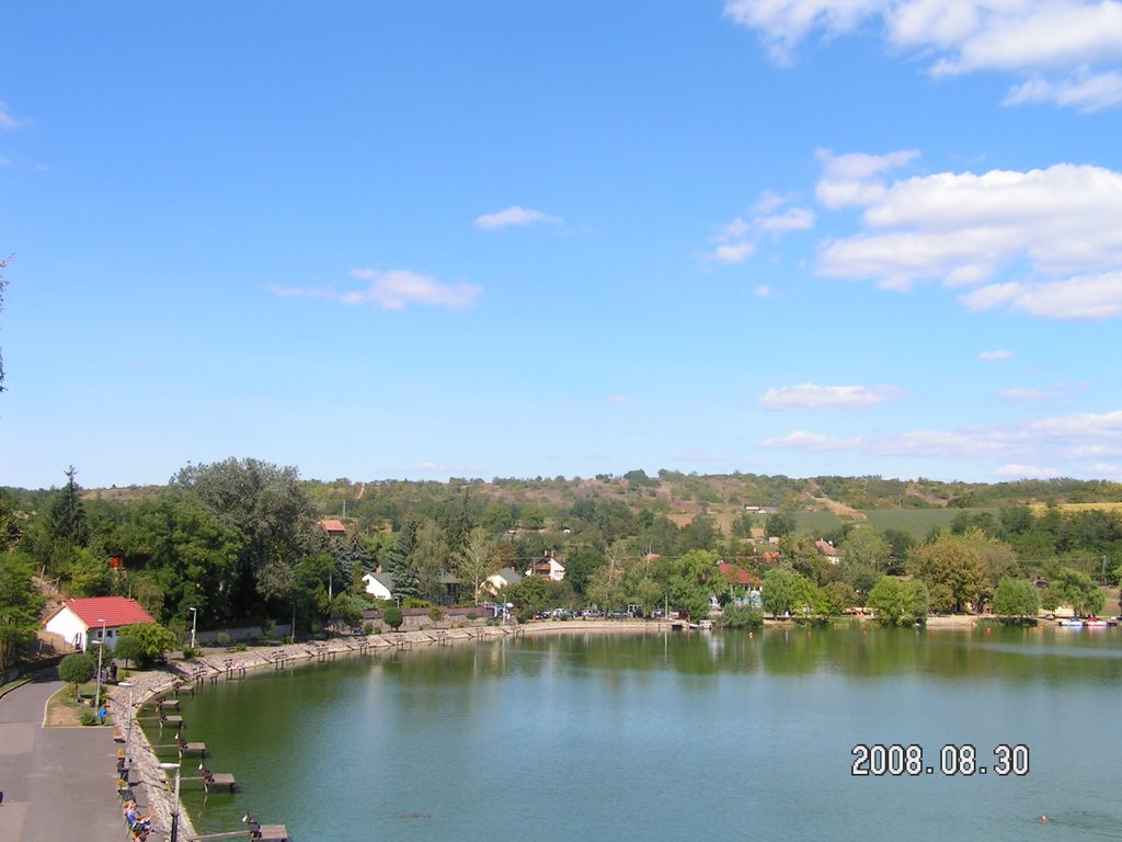 Panoráma a Bánki tóra. by norbertklúcsik