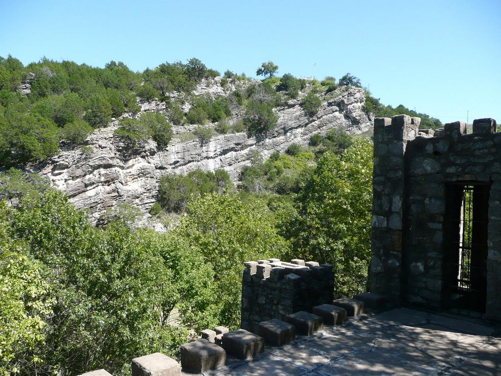 2008_09-15_Turner Falls Oklahoma_The Castle_P1040029 by lightbenders