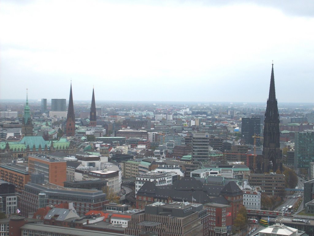 Hamburg (facing East) by yon_willis