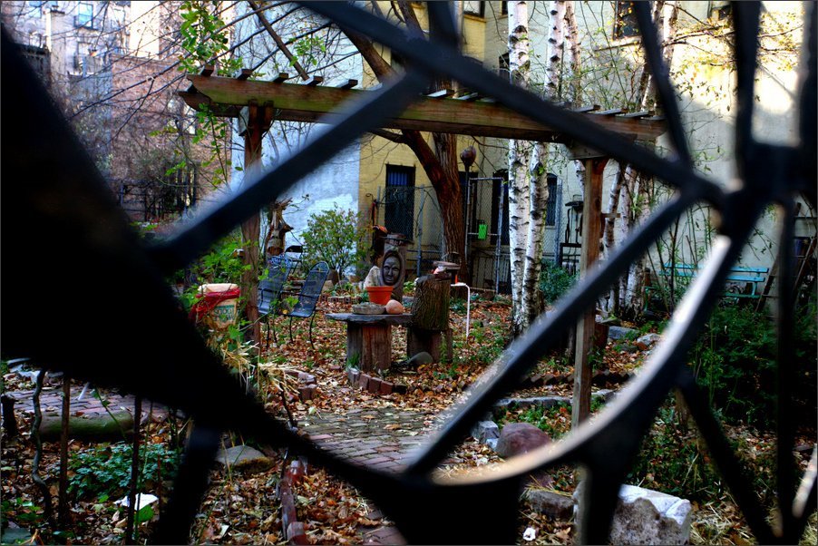 Green Oasis & Gilbert's Community Garden - East 8th Street, NYC - November 2008 by LuciaM