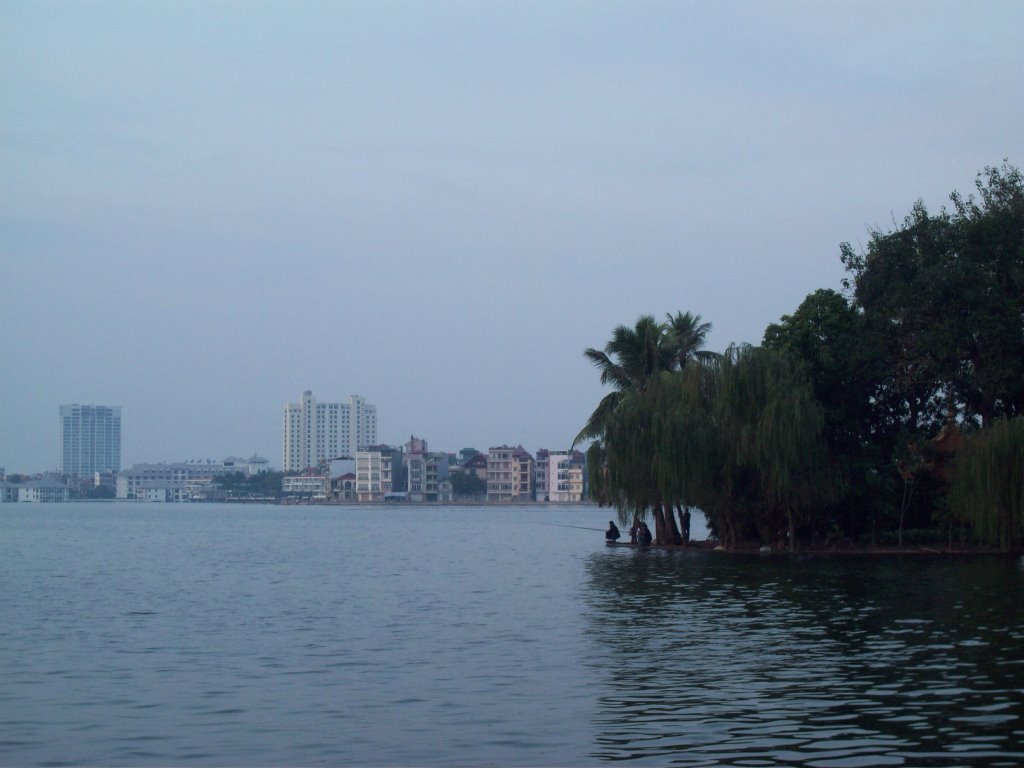 Câu cá trên Hồ Tây by Cao Thị Minh Thu