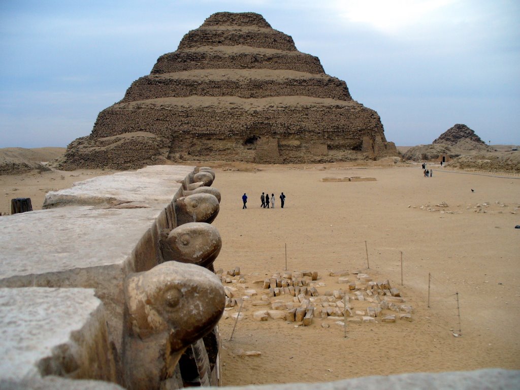 SAKKARA - EGITTO - La piramide a Gradoni. by antonotari