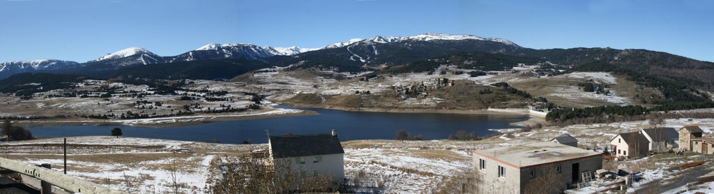 Sul - Llac Puyvalador - Odelló - Francia by santiul