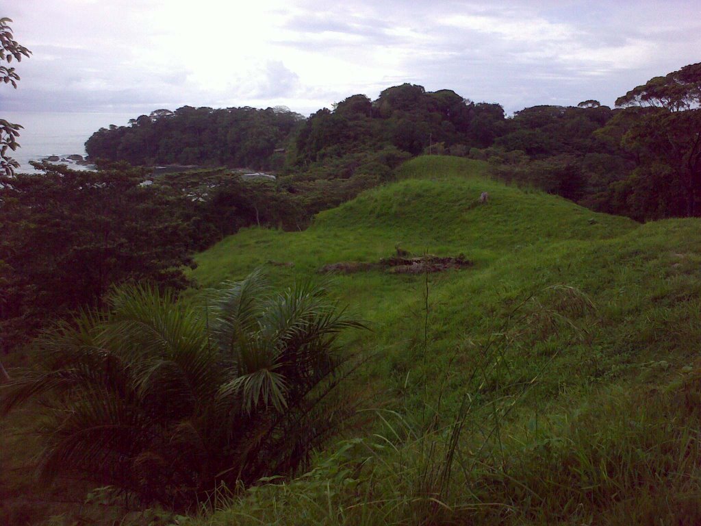 Bahía Ballena, Puntarenas, Costa Rica by Mario HB