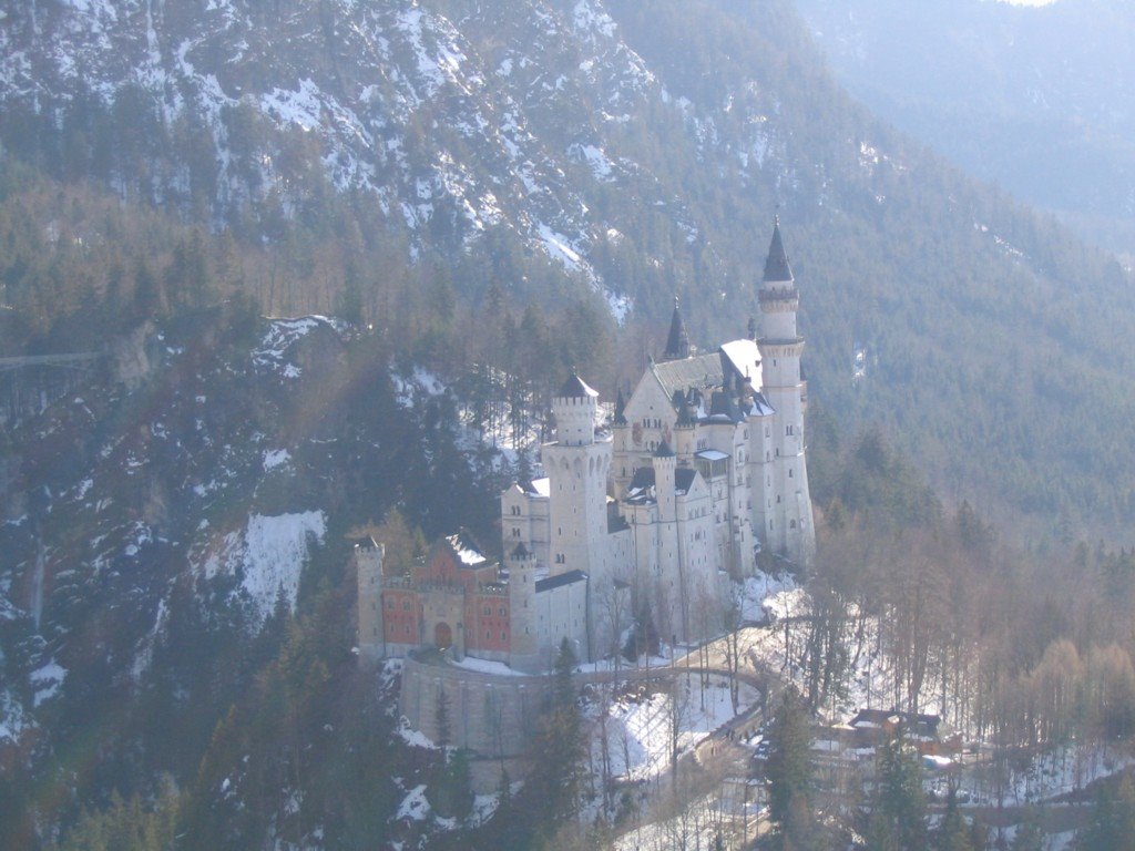 Paragliding above Neuschwanstein by JackSTL