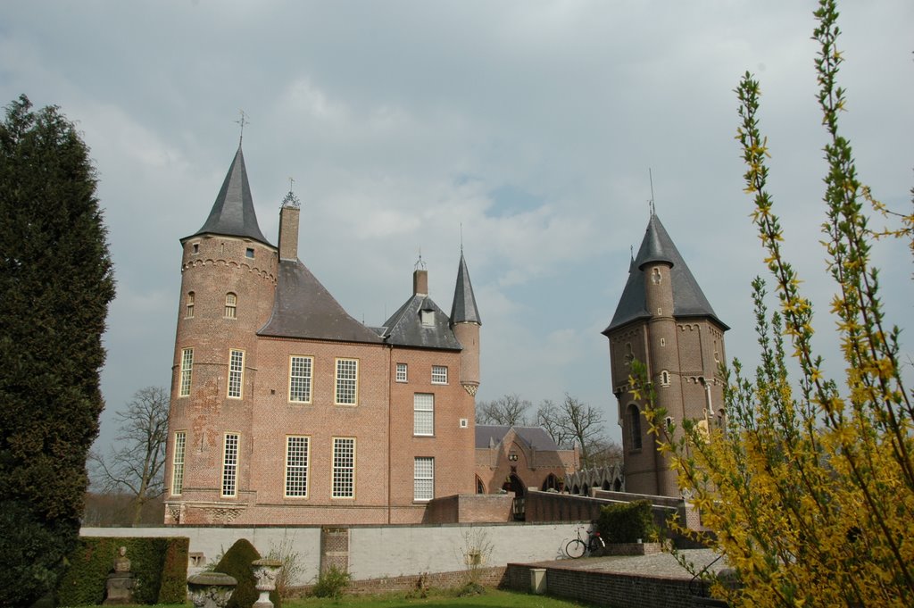 Kasteel Heeswijk Trouwlocatie by KasteelHeeswijk