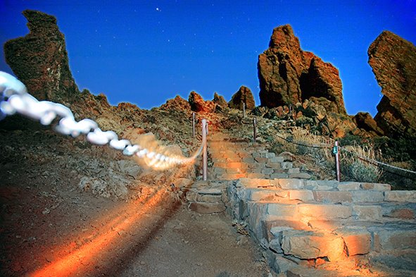 Roques de García-Nocturno by Miguel Ángel Pérez