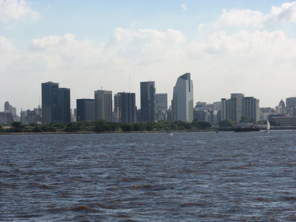 Buenos Aires, desde el Río by Martin Otero