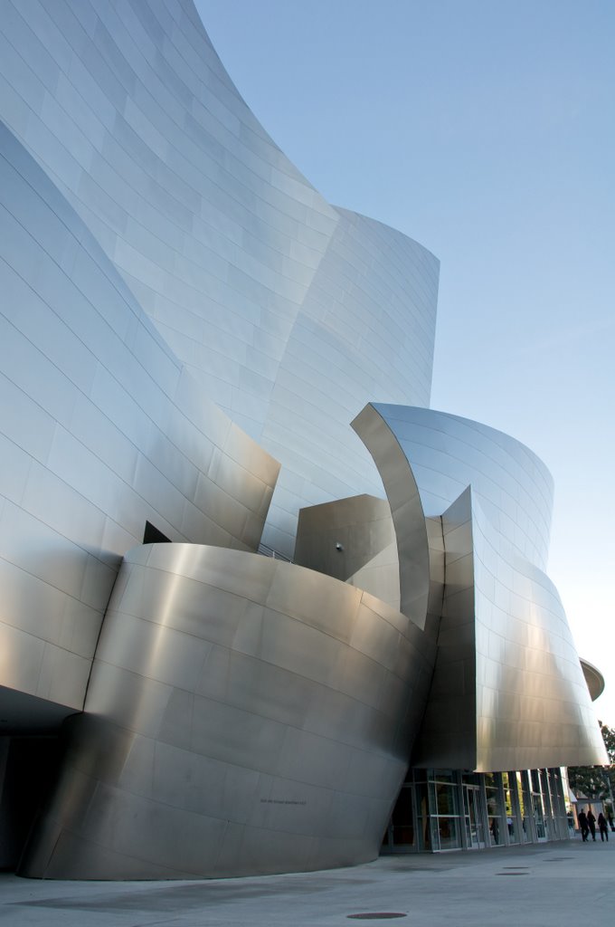 Walt Disney Concert Hall Detail 012 by MGoerg