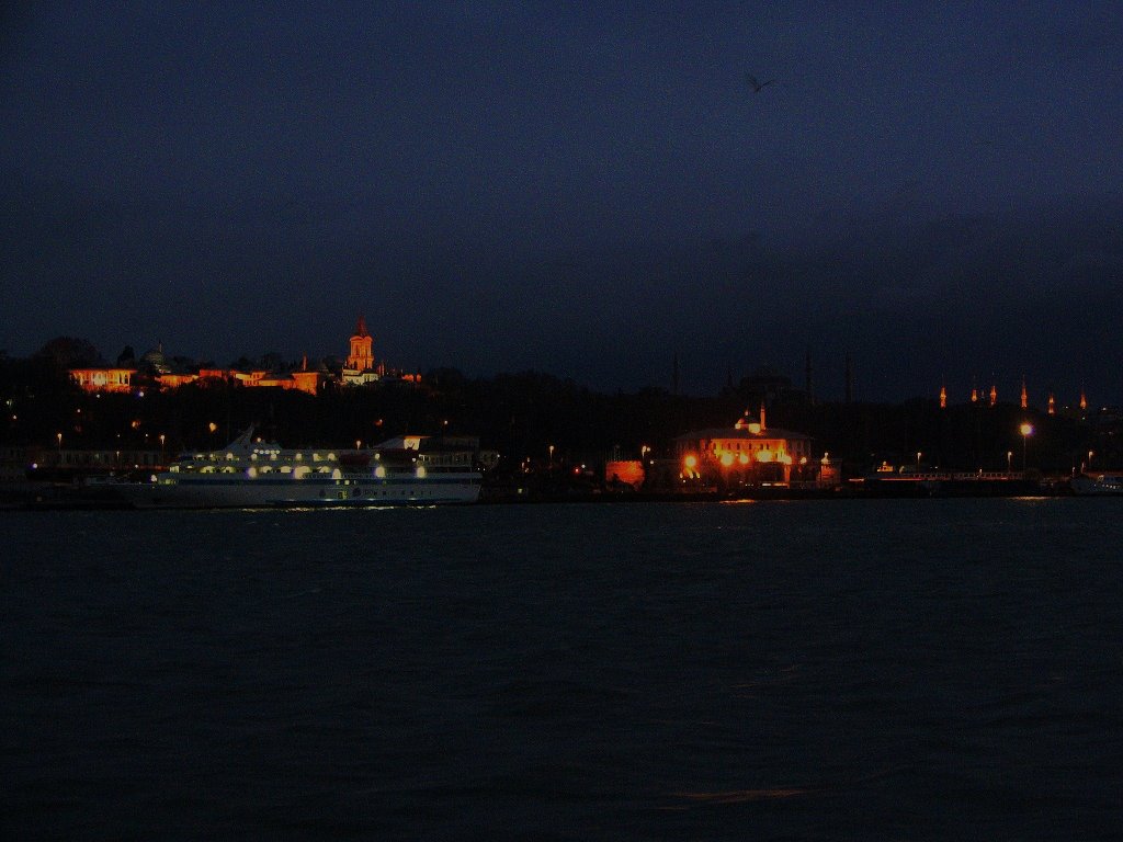 Topkapi palace - hagia sophia - sultanahmet mosque by emkum