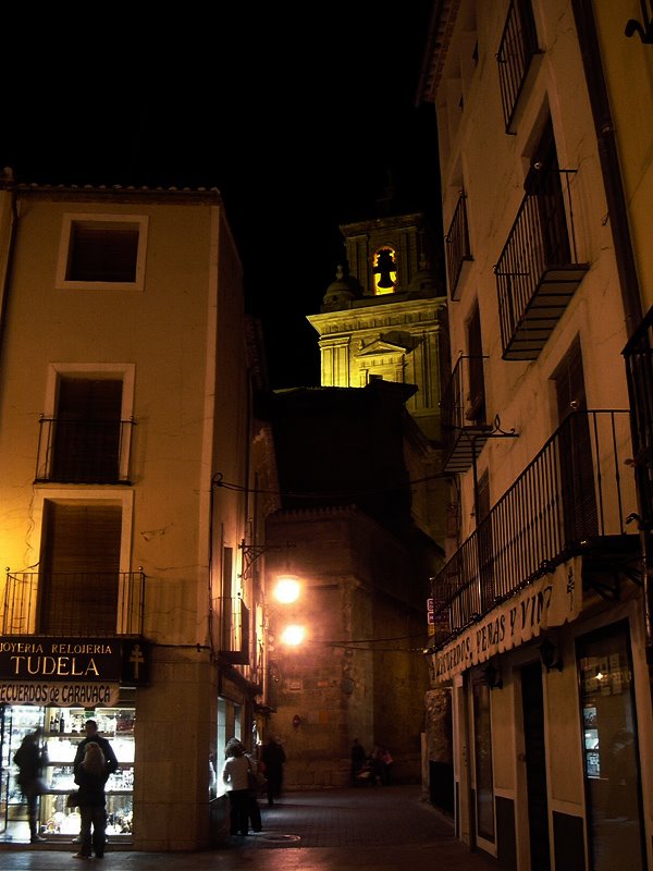 Plaza del Arco by jnav80