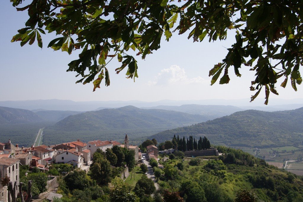 Motovun, general view by Stan Novotny