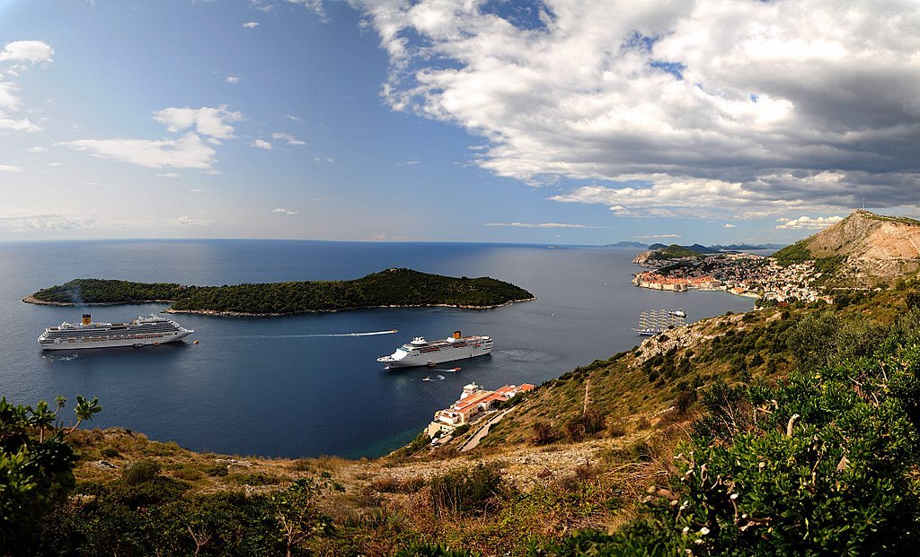 Dubrovnik, Croatia by fjaka Ivan Ivanković