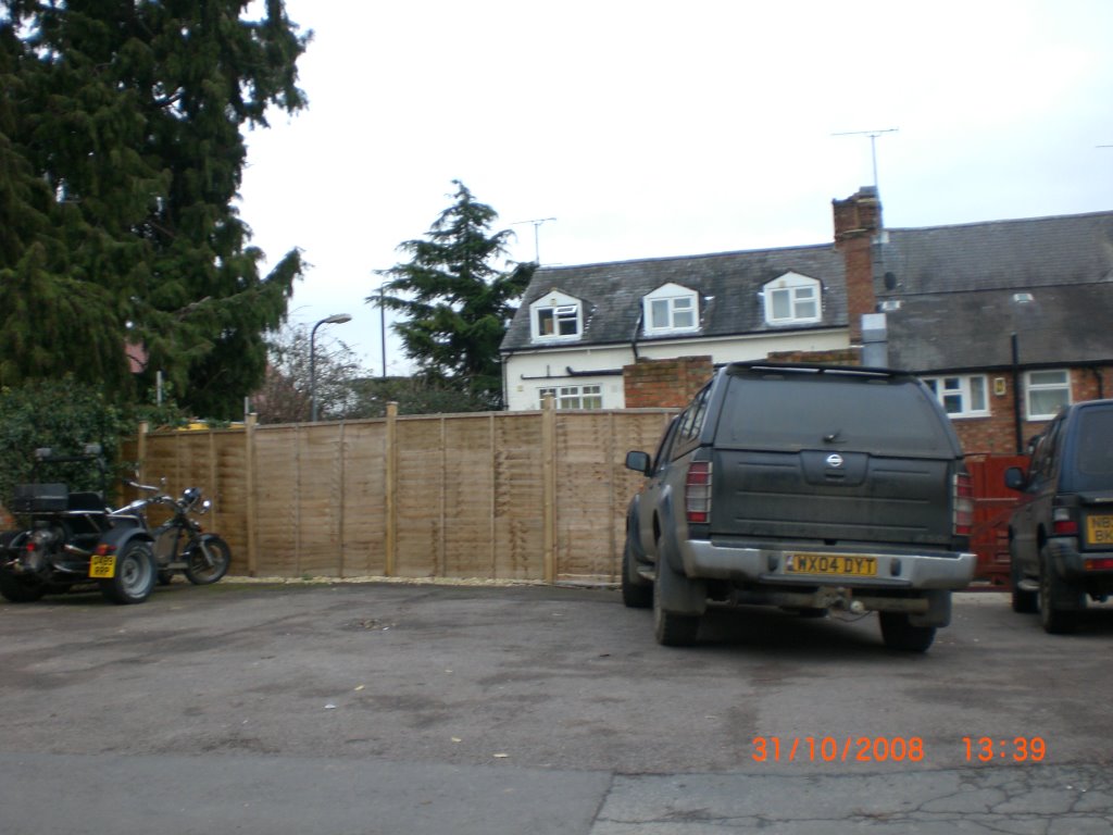 Pub Car Park by posborne