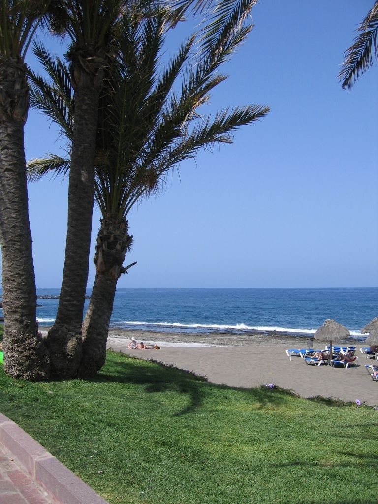 Tenerife2PlayaDeLasAmericas by ZoranB