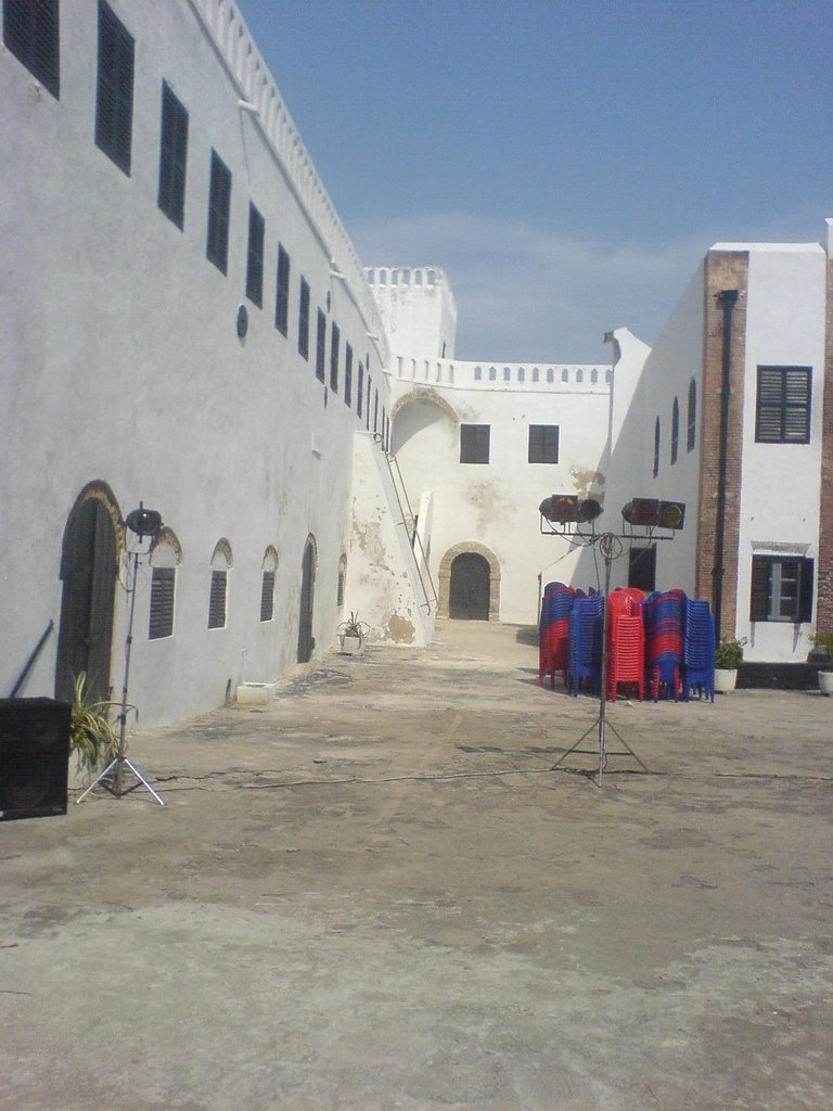 Elmina Castle, Elmina, Ghana by *Insert Coin*