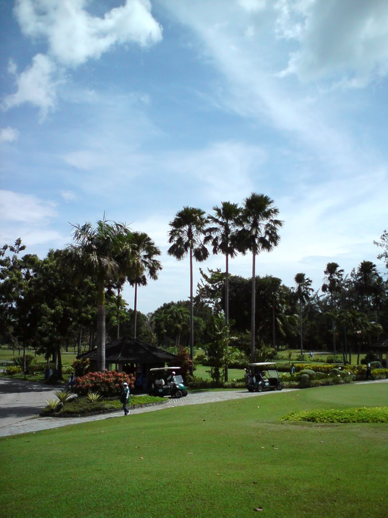 Cebu Country Club by Steve ZHU