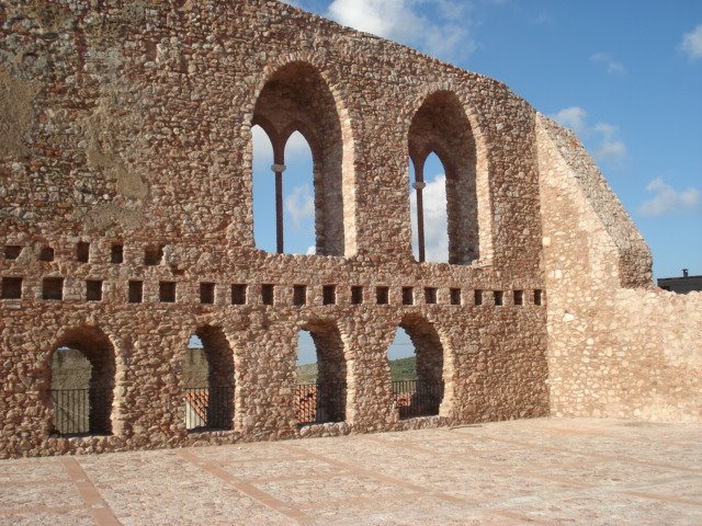 Mura del castello medievale by melo1952