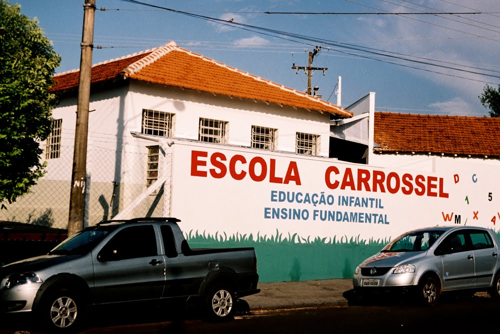 Escola Carrossel by Zekinha