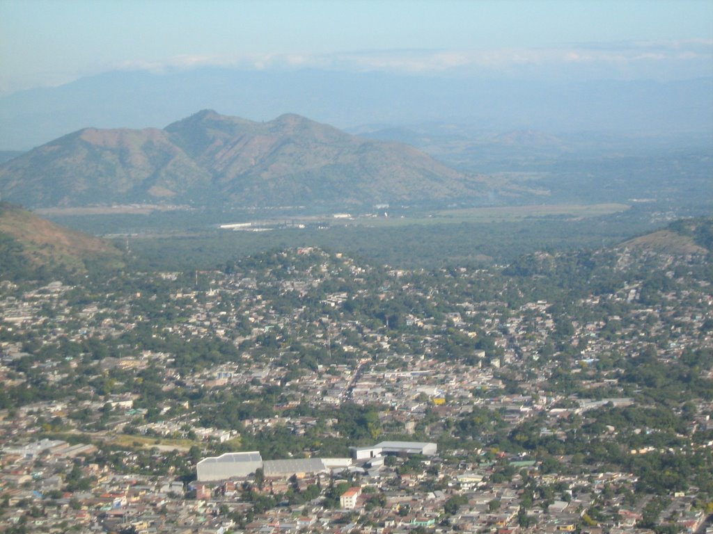 Cerro de Nejapa by Rafael Aviles