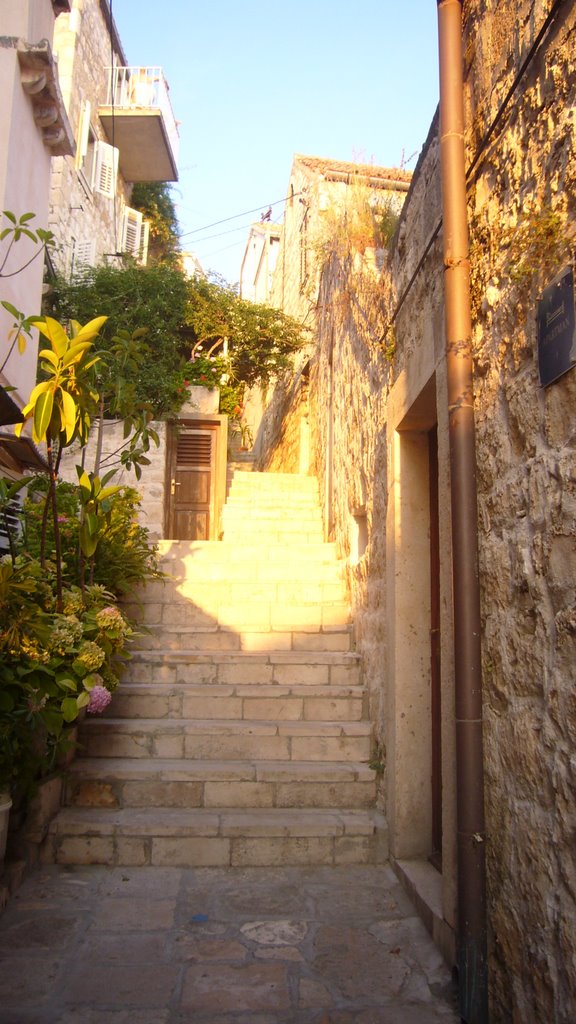 Hvar Gasse by bibo711