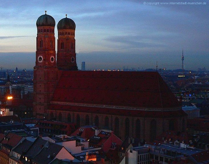 Frauenkirche by internetstadt