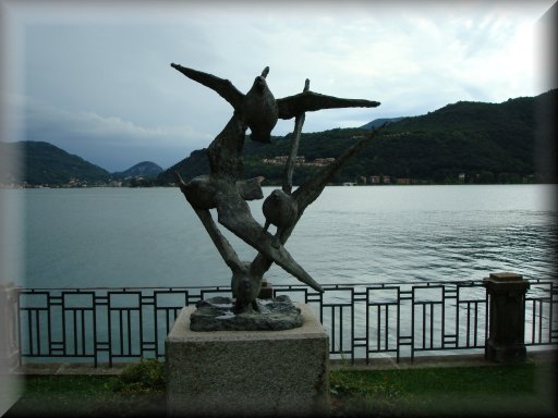 Plaza Particolare Morcote, Lugano Switzerland by Mauricio Gálvez