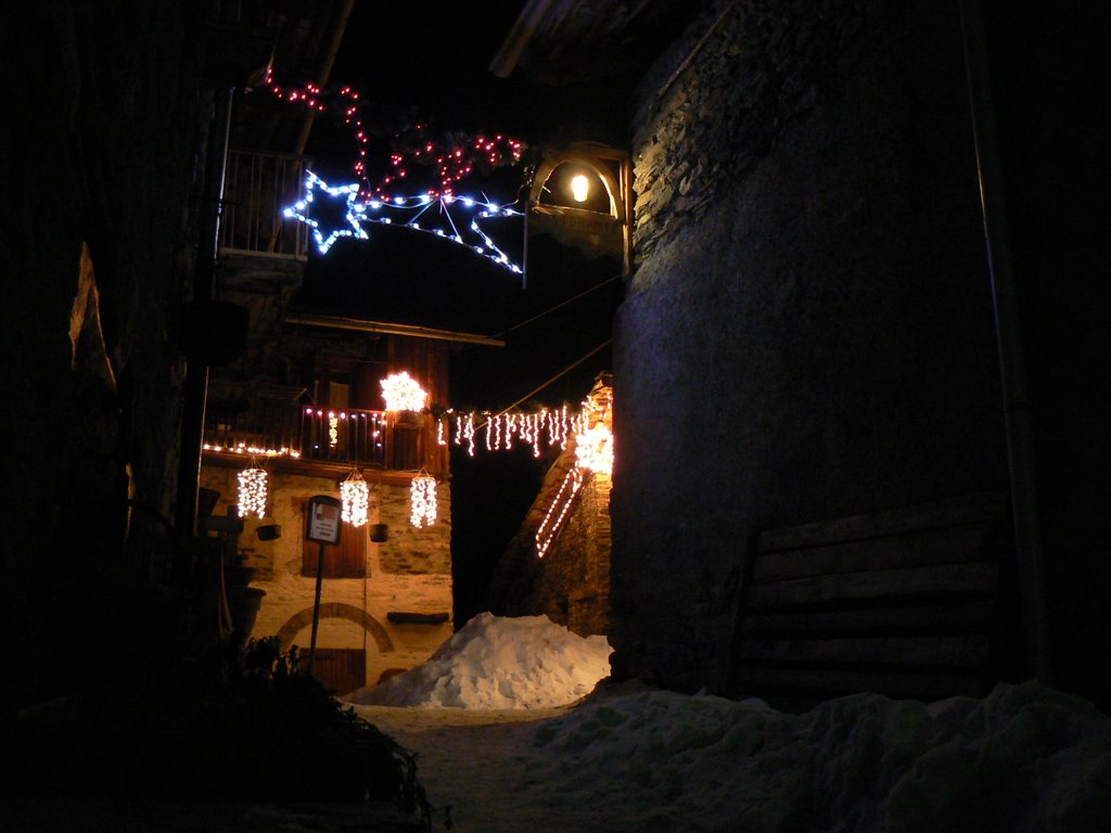 Scorcio notturno by maurizio.piacenza