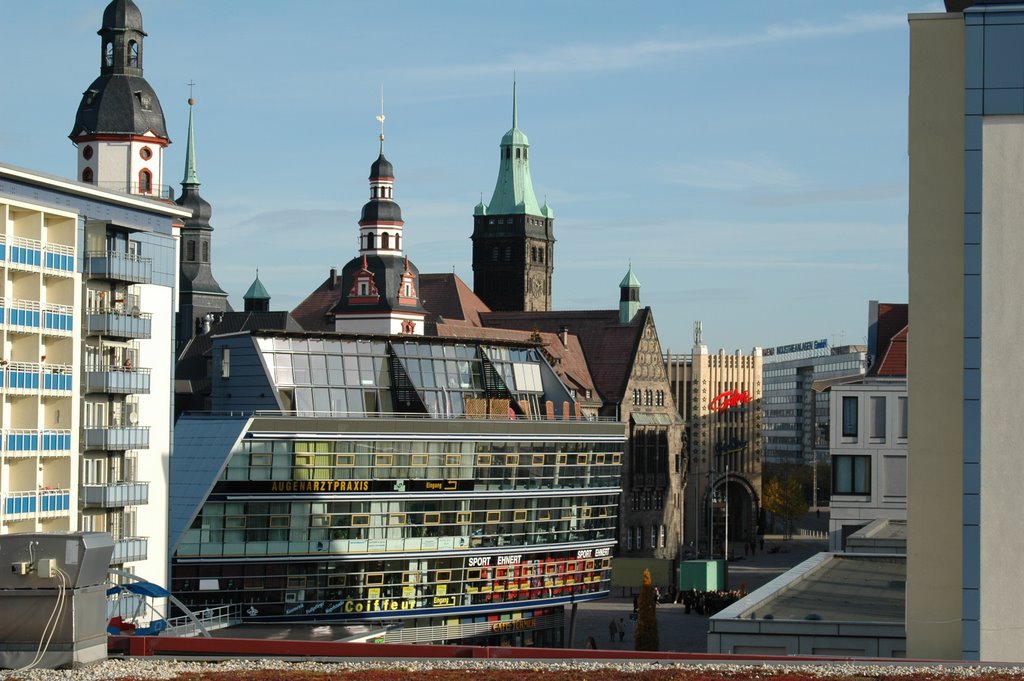 Blick auf Rathaus by Thomas Schröter