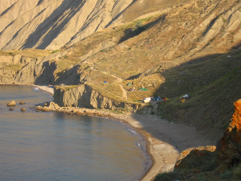 Biking in Crimea, Ukraine - wild camping in Ordzonikidze by Uuumberto