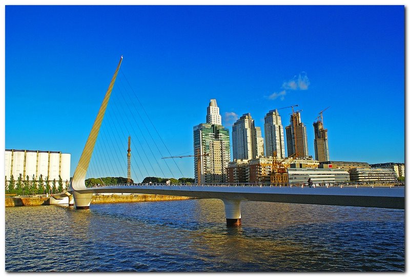 Puerto madero puente de la mujer by jose cenc