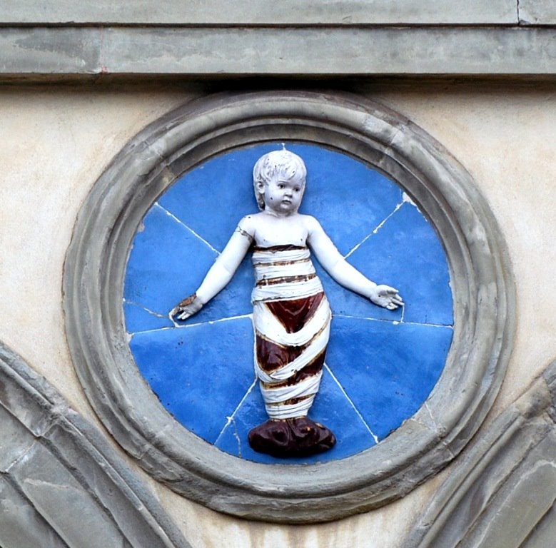 Neonato in fasce (l'innocente) di Andrea della Robbia simbolo dell'ospedale by ziafedora (Eva)