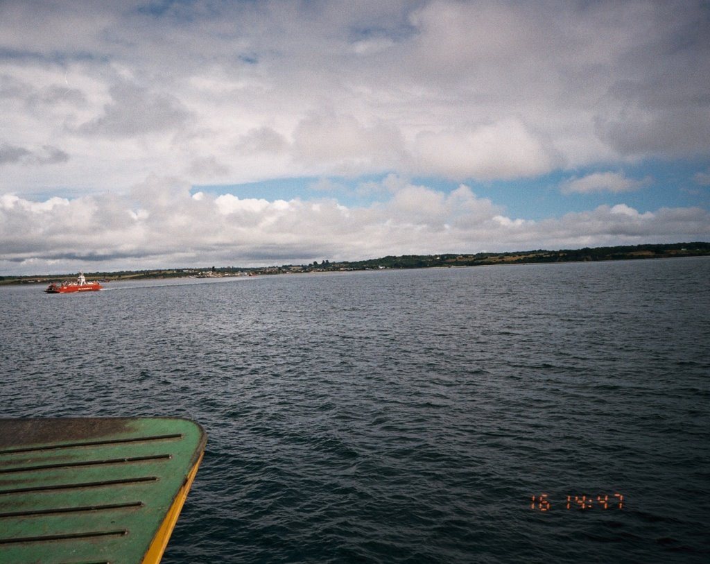 Cruce hacia la isla chiloe, canal de chacao by redij