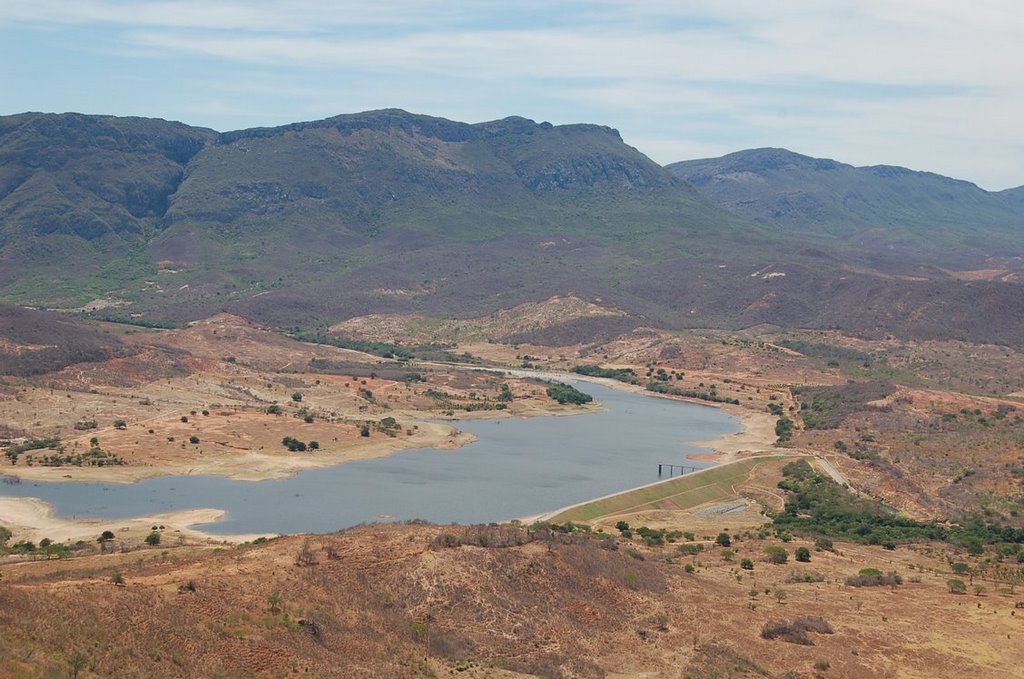 Barragem do Rio Mosquito by Eduardo Gomes