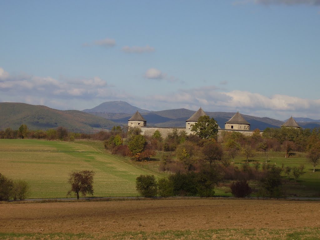 Bozóki vár by bablenam