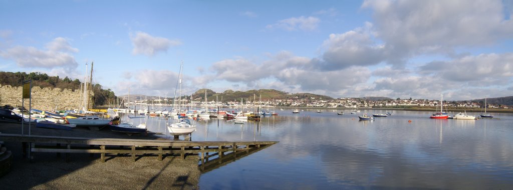 Conway quay, Nice December day by John Mulder