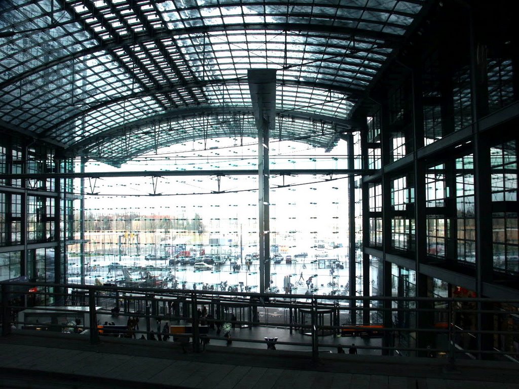 Hauptbahnhof Berlin ( Central - Station ) - 5 - by Peter W. Ehl