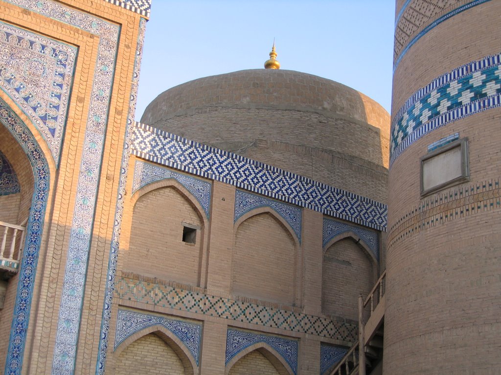 Khiva Mausolée Pakhlavan Makhmoud by Michel ODIC